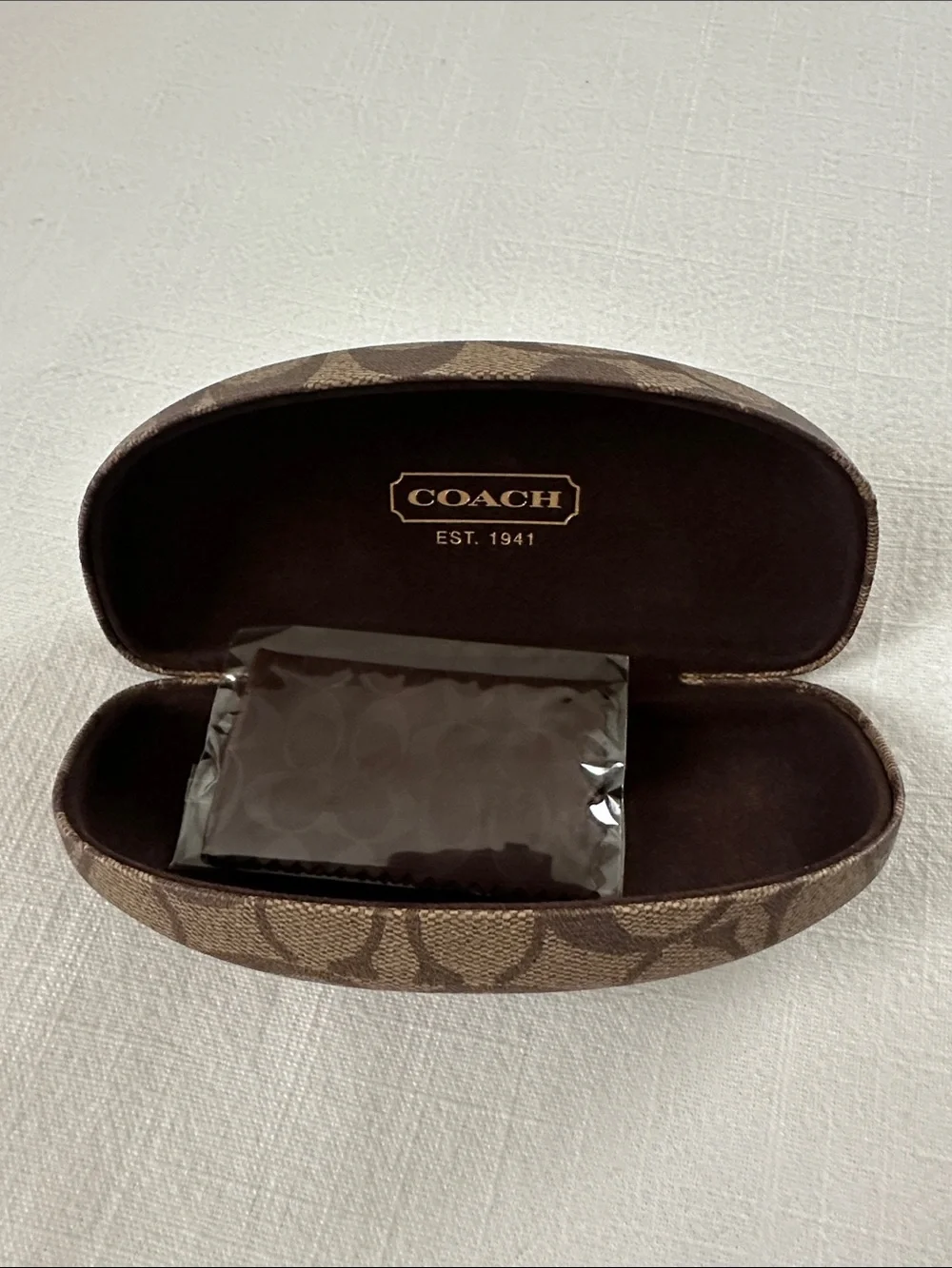 New Coach Brown Logo Print Eyewear Glasses Hard Case